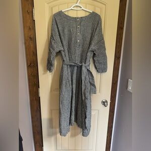 Not perfect Linen tie dress